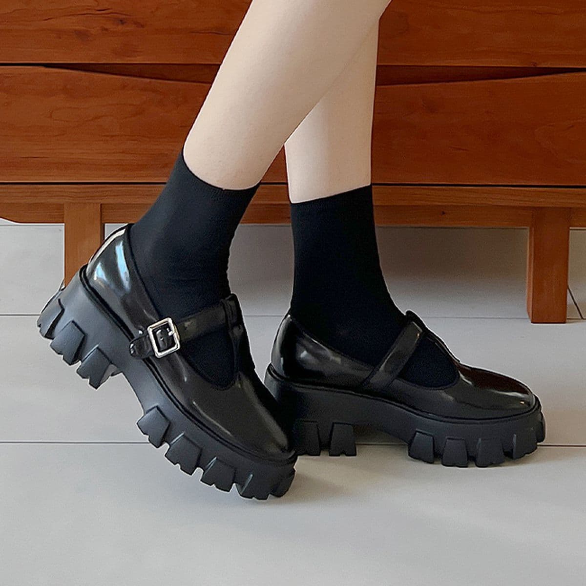 리타 티 스트랩 통굽 키높이 메리제인 로퍼 (6cm)