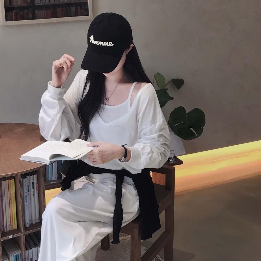 솔리드 레이어드 루즈핏 브이넥 맨투맨 티셔츠 + 나시 슬리브리스 투피스 SET
