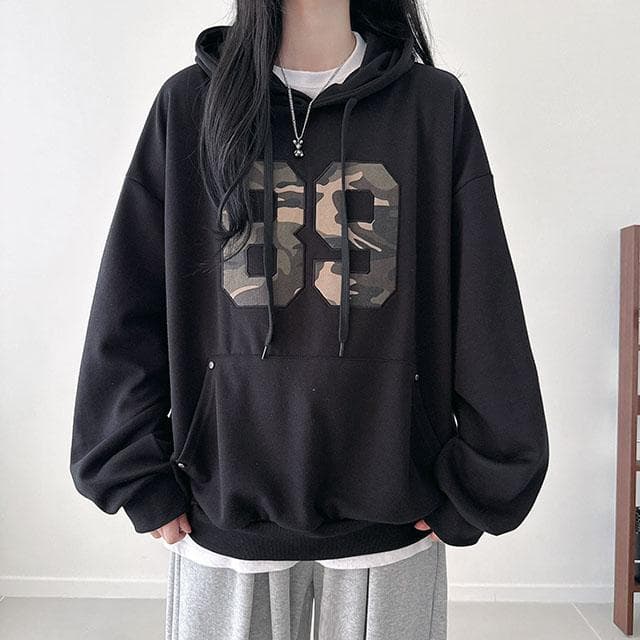 카모 89 패치 찡 포켓 오버핏 후드티 (3color)_스윗라떼