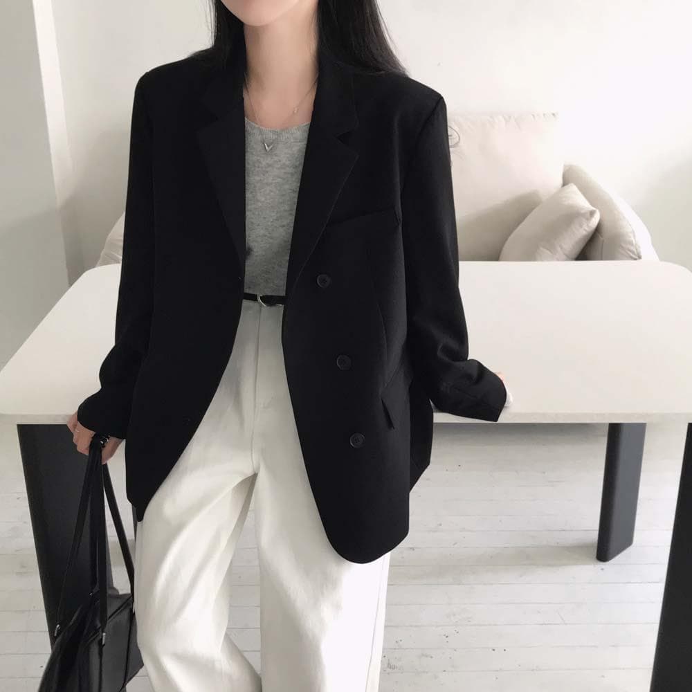 남자친구 자켓을 뺏어입은 듯,테이블 카라 클래식 루즈핏 싱글 하프 자켓