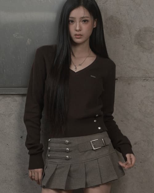 Signature V-neck Knit (brown)