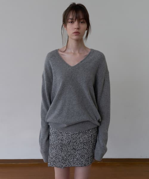 RELAXED FIT V-NECK KNIT_MELANGE GREY