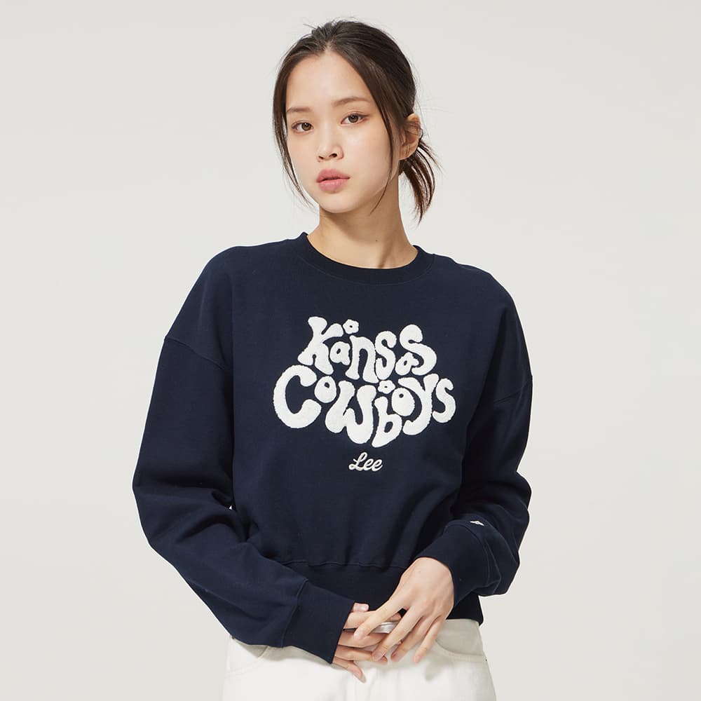 우먼 캔자스 부클 로고 맨투맨 네이비