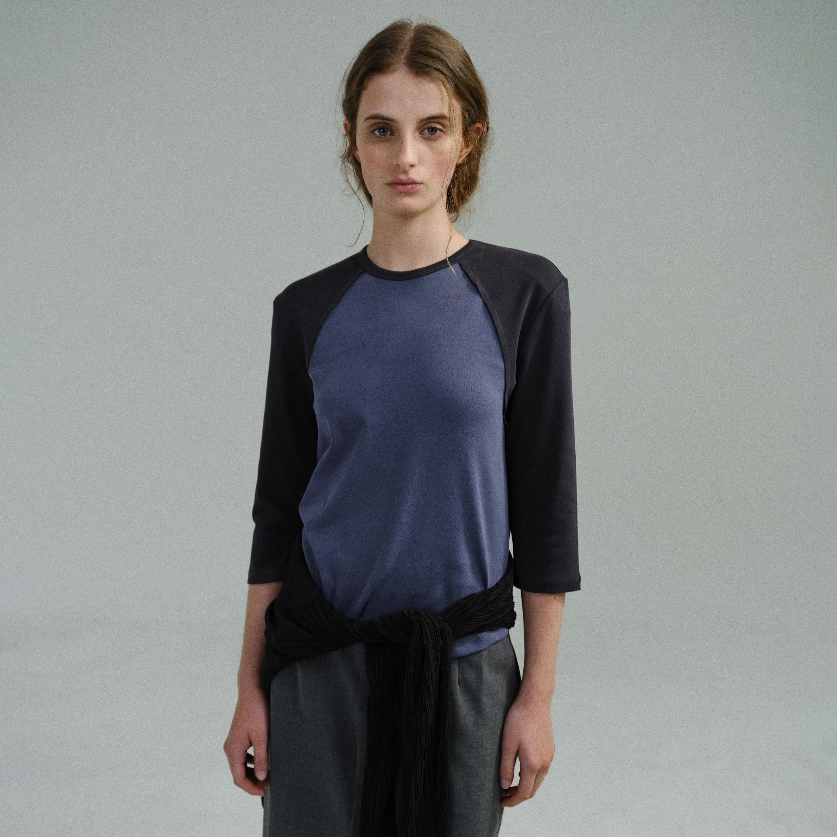 [6차 재입고] raw raglan t-shirt (charcoal navy)