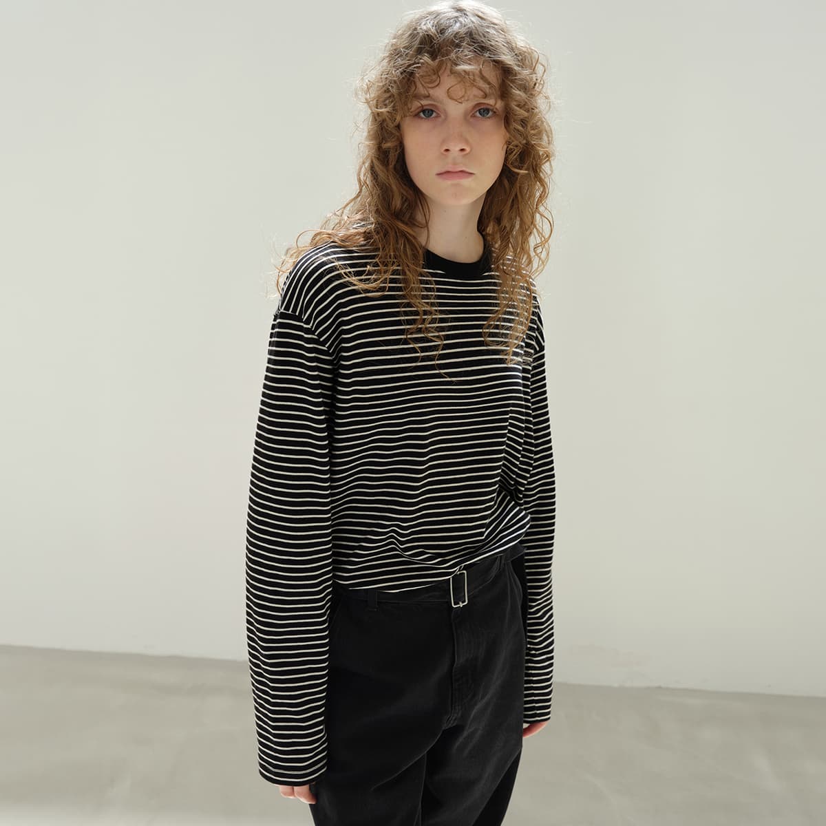 [5차] Always Relaxed T-shirt - Black/Cream
