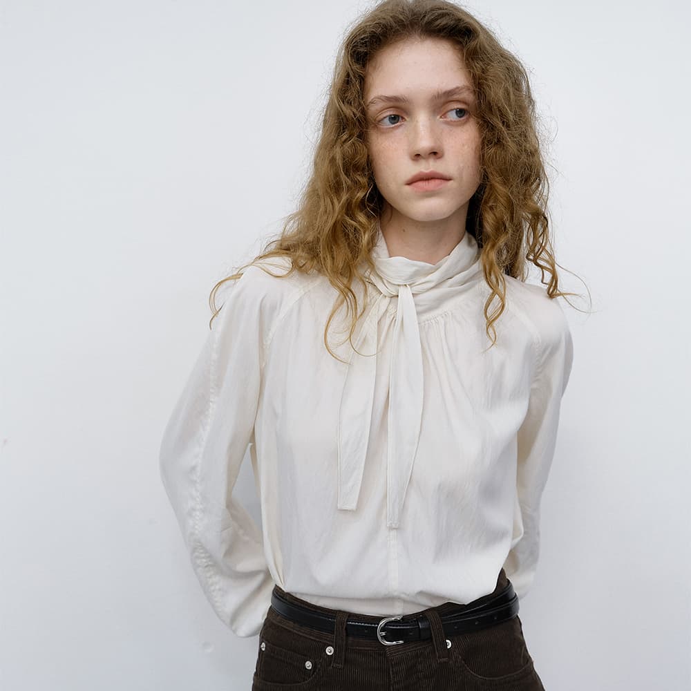 TIE BLOUSE CREAM_UDBL6C203CR
