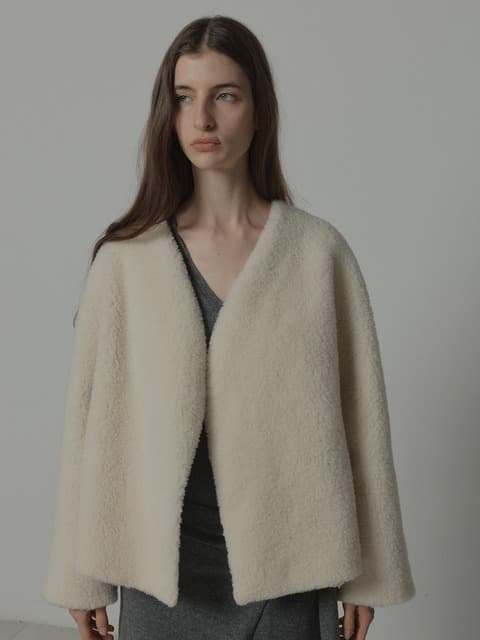 PLUSH WOOL FAUX SHEARLING JACKET [IVORY]