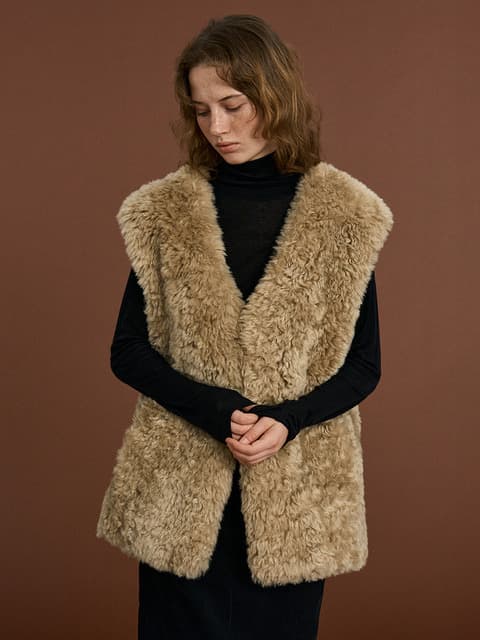 HARNEY FUR VEST_ASH BEIGE