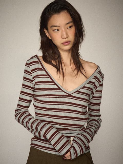 Slim V-neck Knit Stripe Tee Brown+Sky