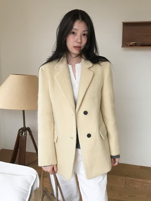 [단독][4차 리오더] 레이어 알파카 자켓_버터 / LAYER ALPACA JACKET_BUTTER