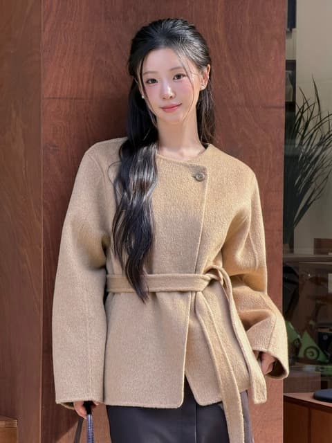 울 100 핸드메이드 라운드 하프 자켓 베이지 j2096